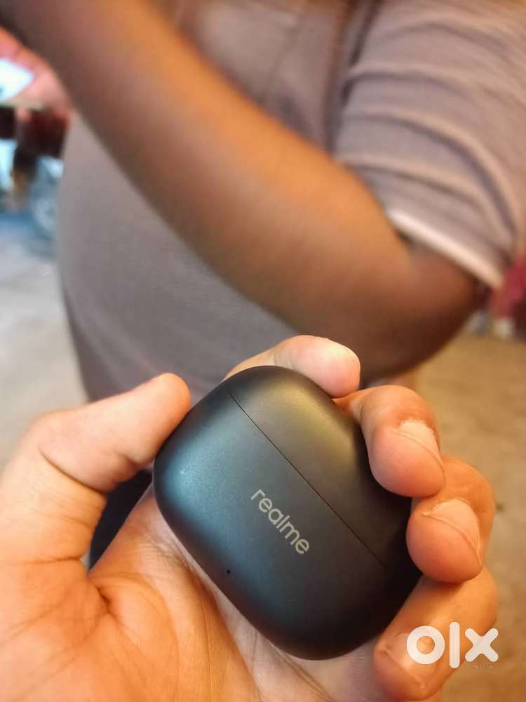 Realme T310 buds