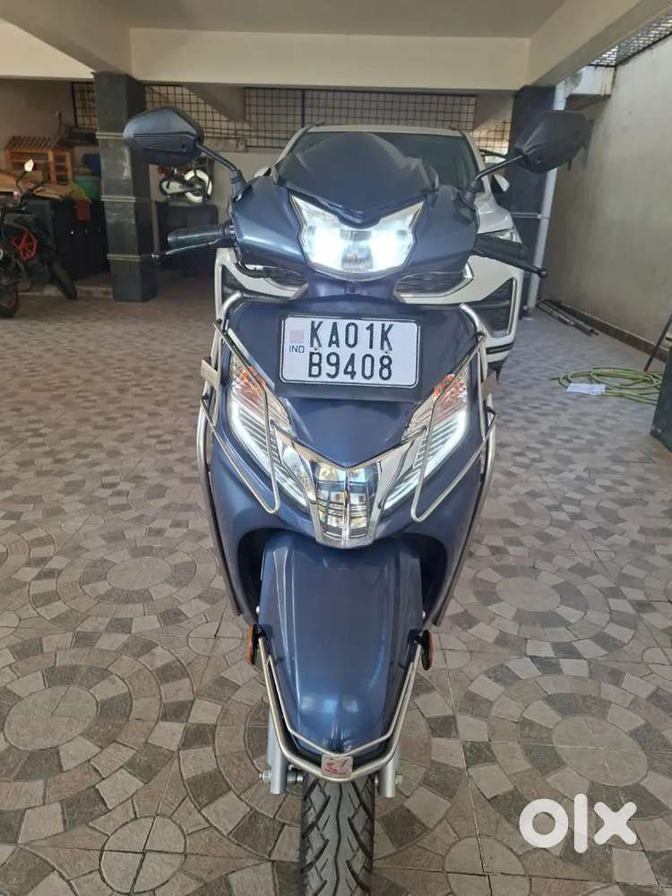 2024 Honda Activa 125 Disc, 5000km run.Ready for urgent sale at Begur.