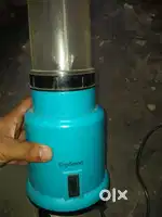 Grinder shaker