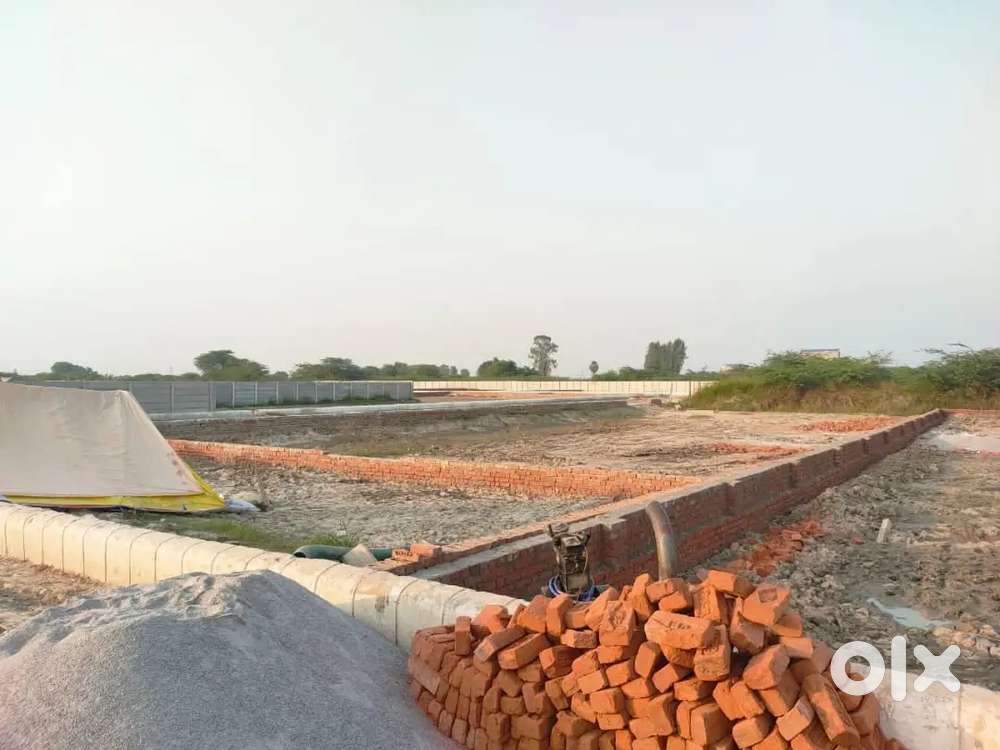 पार्थ अपार्टमेंट्स इकाना स्टेडियम से 10 मिनट कि दूरी अप्रूव्ड साइट