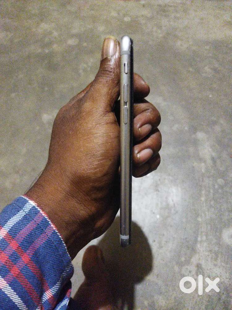 iPhone 6.  Rs 5000