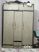 Sell wooden Almeerah in just 9500