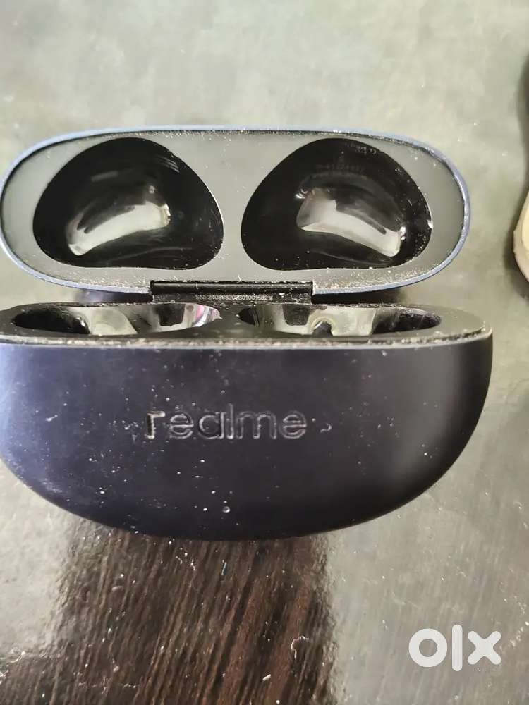Realme buds air 5 charging case