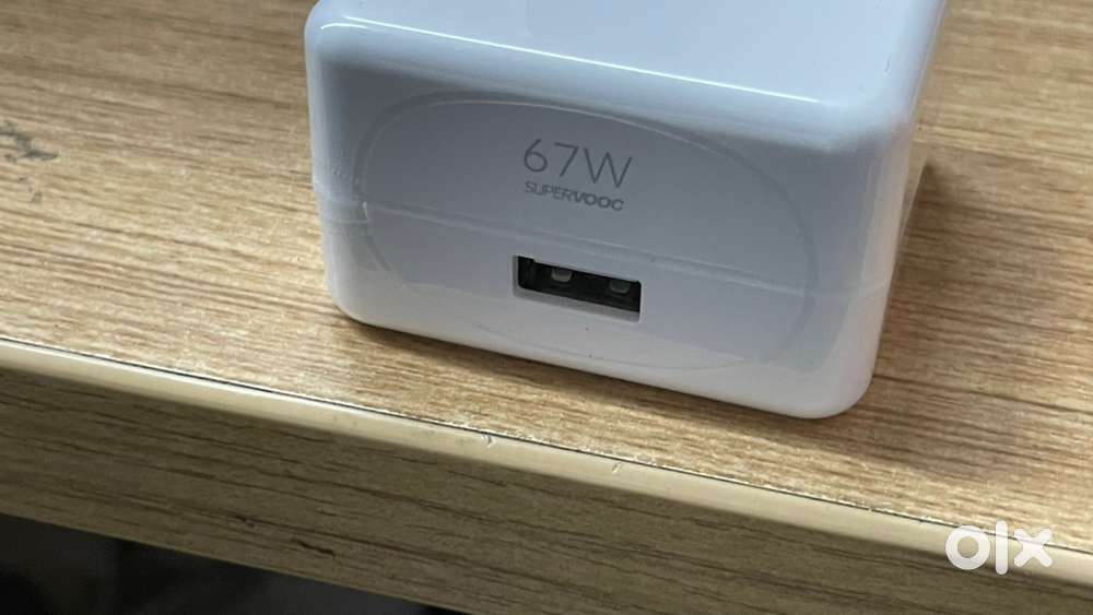 SuperVOOC 67W 80W and 120W Adapter