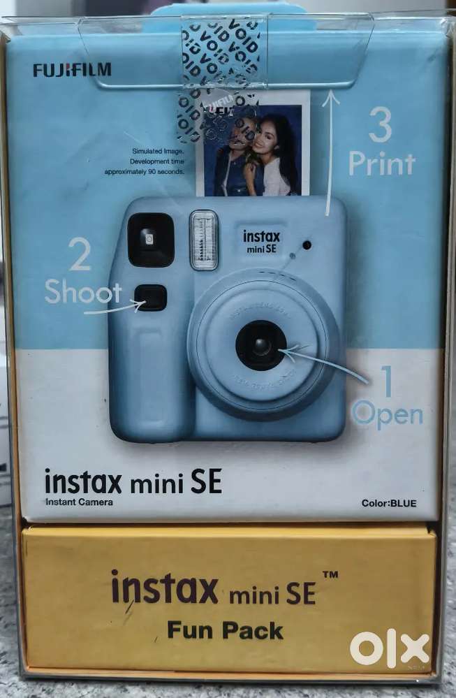 Fujifilm Instax Mini SE Instant Camera with Bonus 10 Pack Mini Film