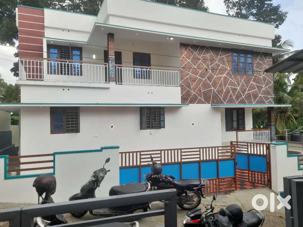 4.300cent Vattiyoorkavu puliyarakonam New house