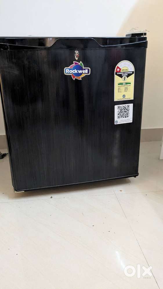 BRAND NEW Rockwell 48L Mini Fridge