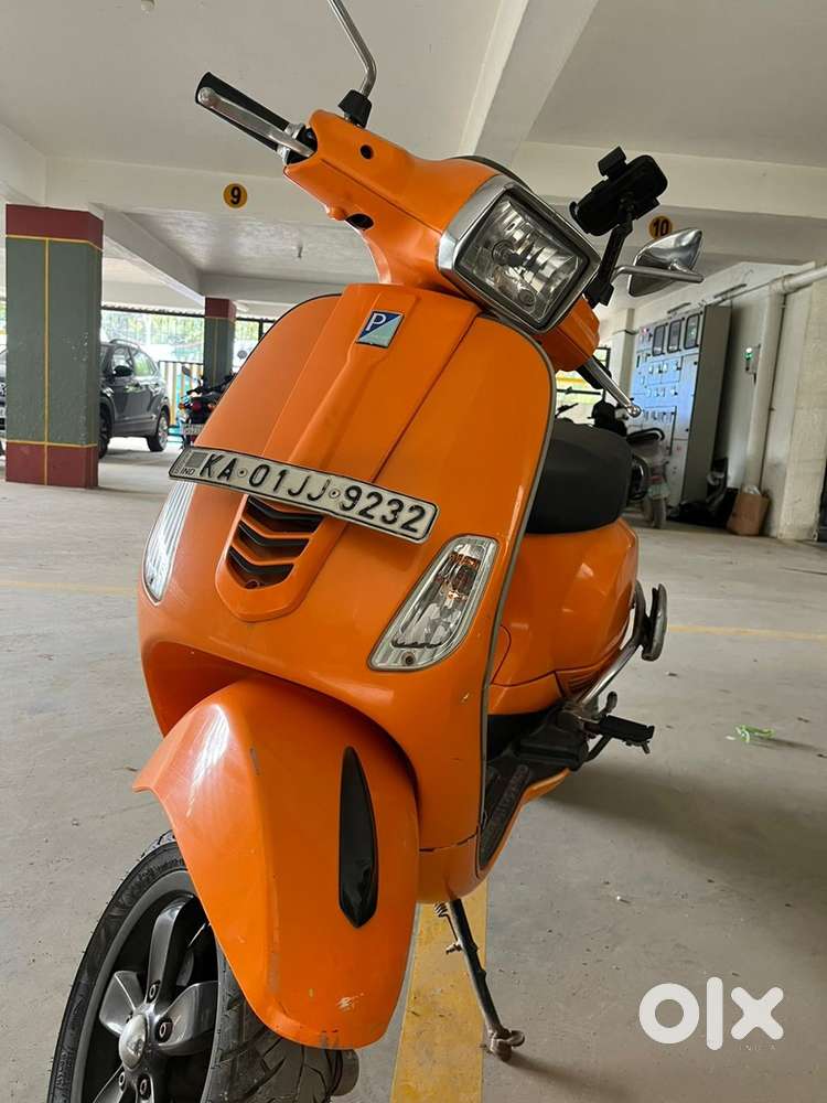 Vespa Orange in good condition