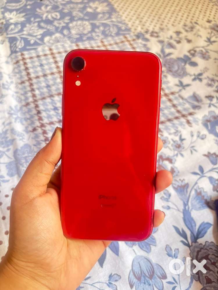 XR red colour 64gb excellent condition