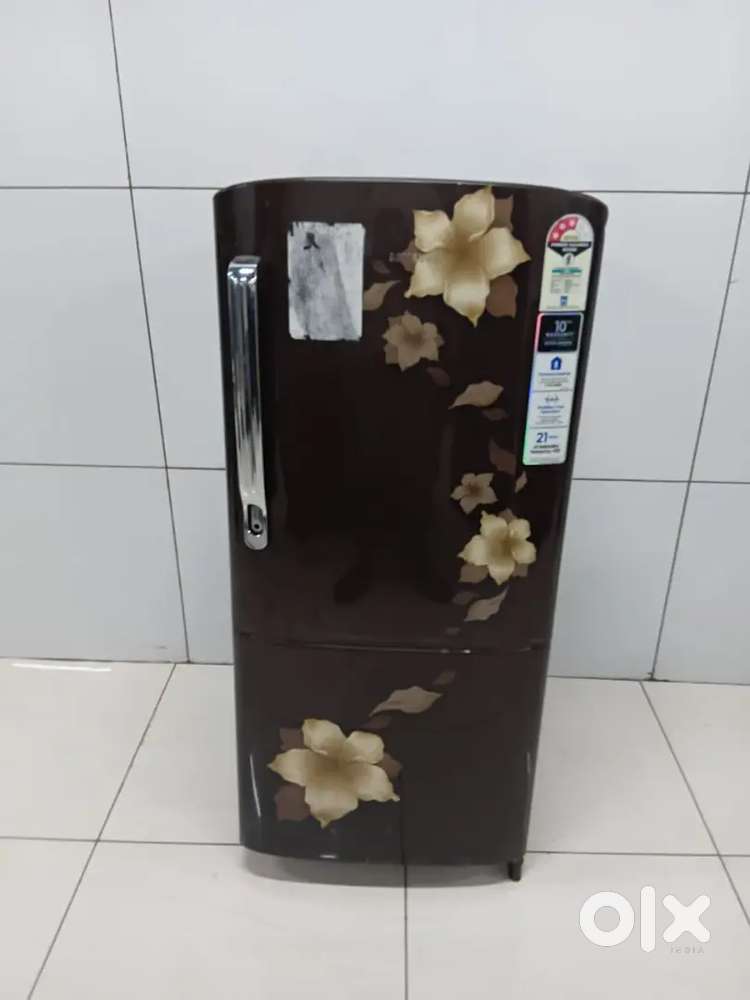 Appliance Clearance Sale - Refurbished Fridges & Washers at Low Prices