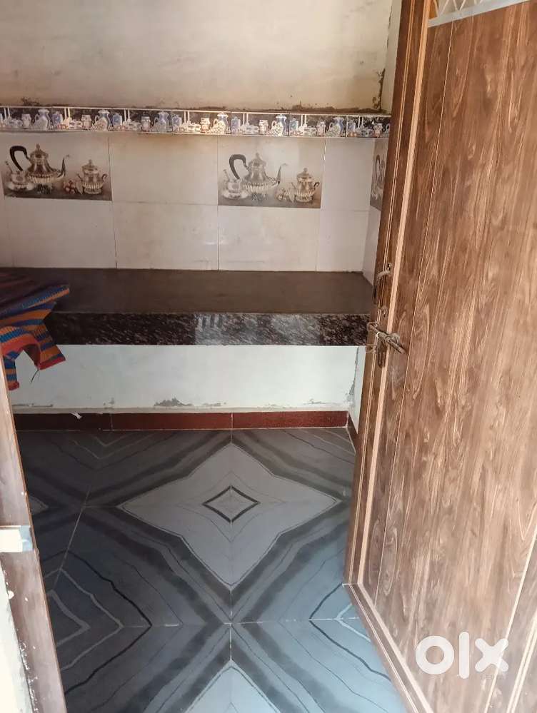 Seperate room for students and professionals