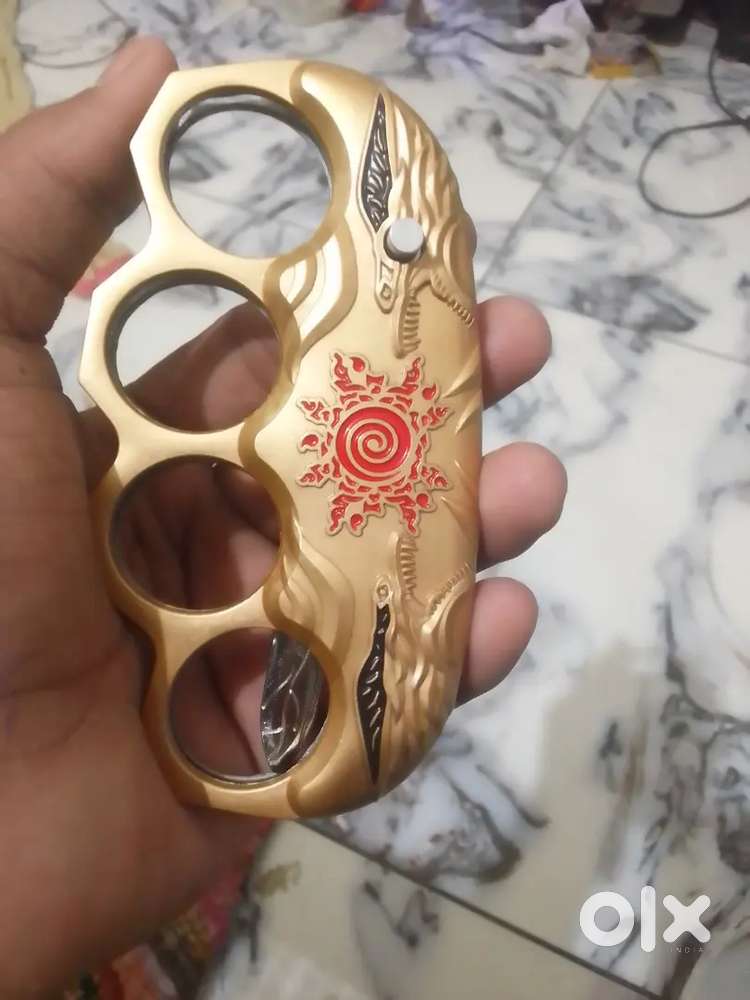 Self defense hand punch