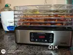 Fruit, vegetable and meet dryer