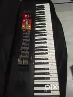 Yahama Paino 61 keys.