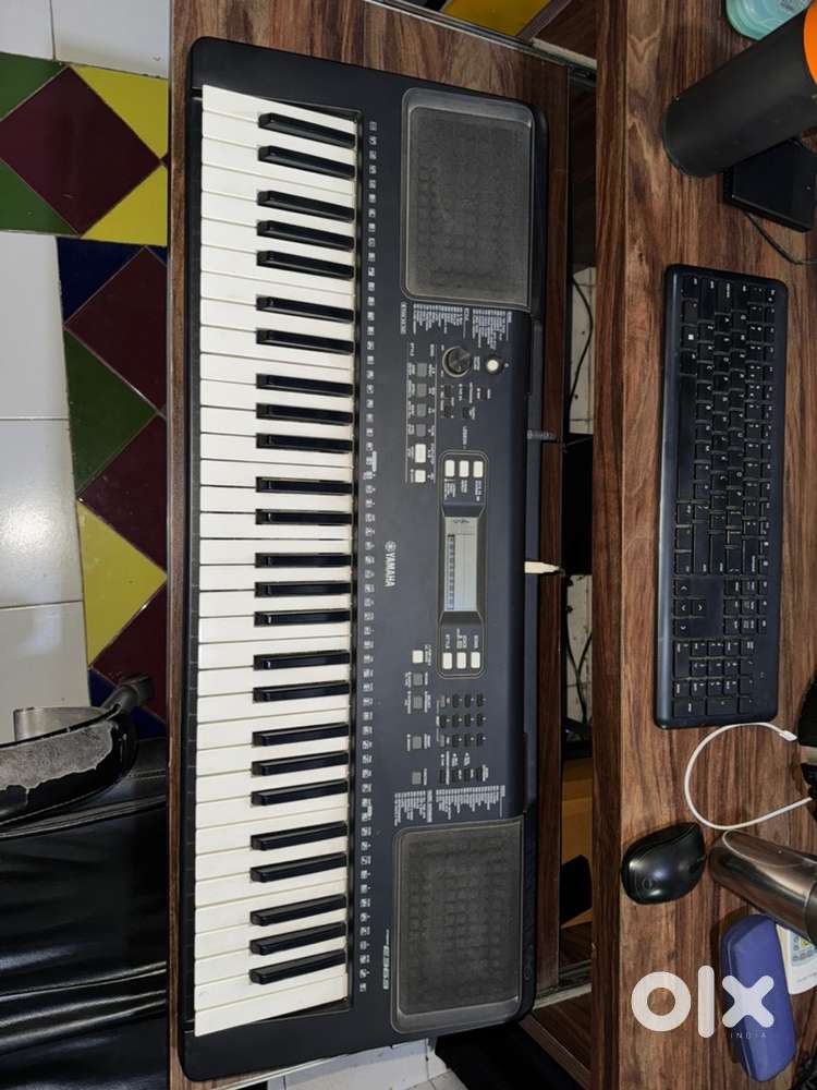 Yamaha PSR E363