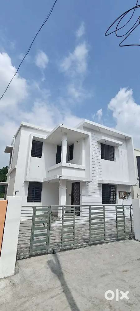 3 BEDROOM NEW HOUSE NEAR LULU MALL AND MEDICAL COLLEGE