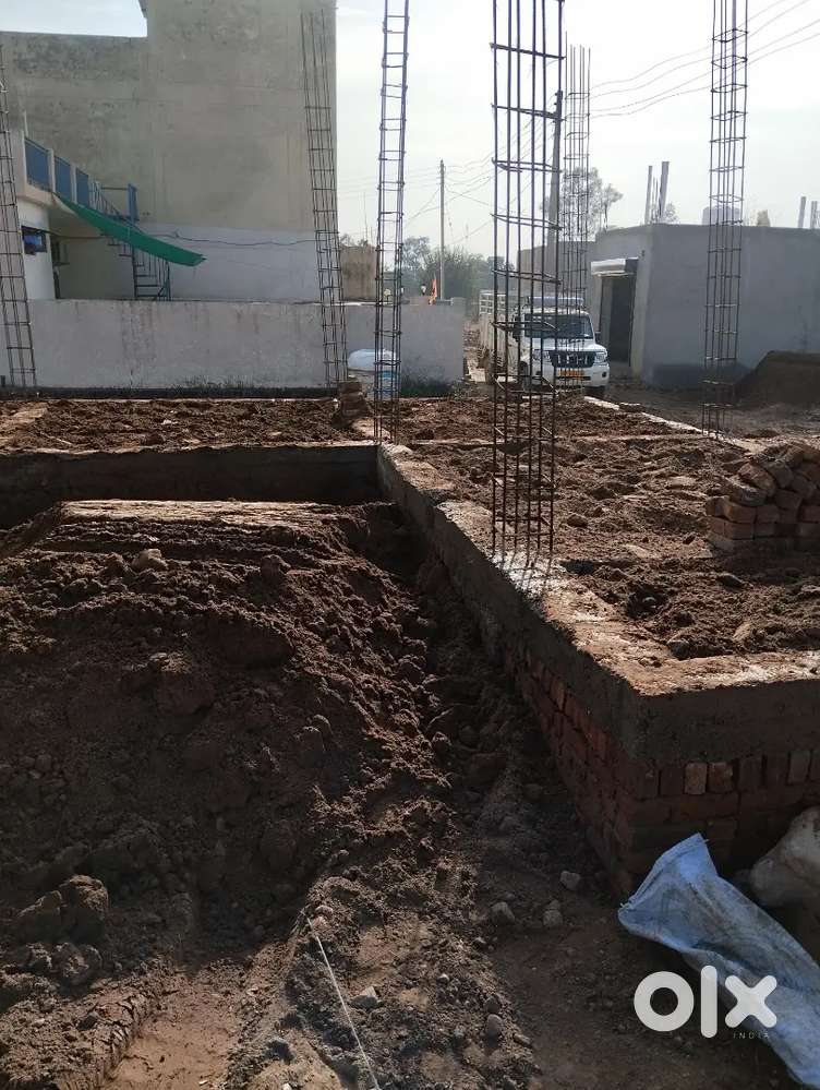 Plot for sale plasra 600 squrefeet urgeent plasra near swming pool