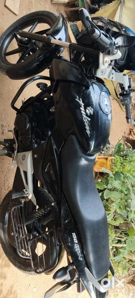 Pulsar 150                                       New tyre, HSRP plate