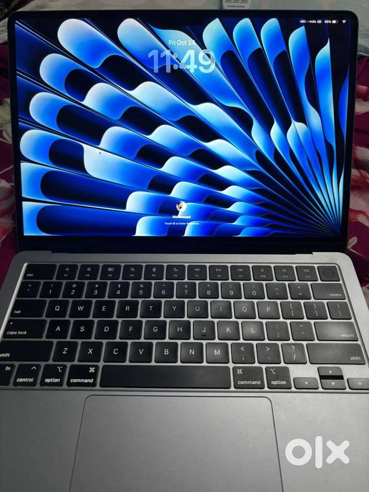 Apple Macbook Air M2