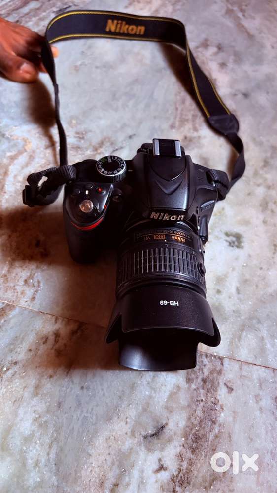 Nikkon 3200D camera for sale