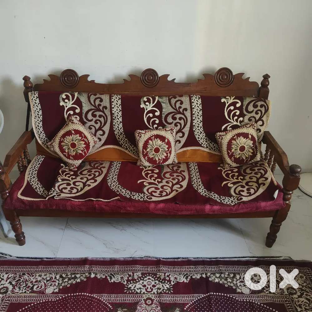 Sagwan Wooden Sofa