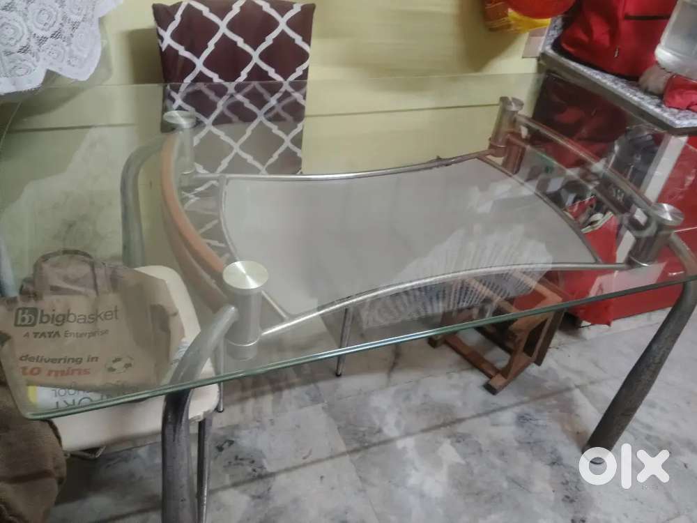 8yrs old solid glass dinning table