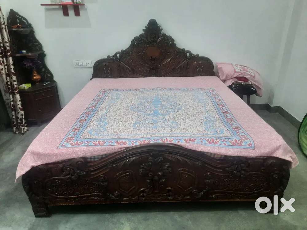 Very good condition wooden