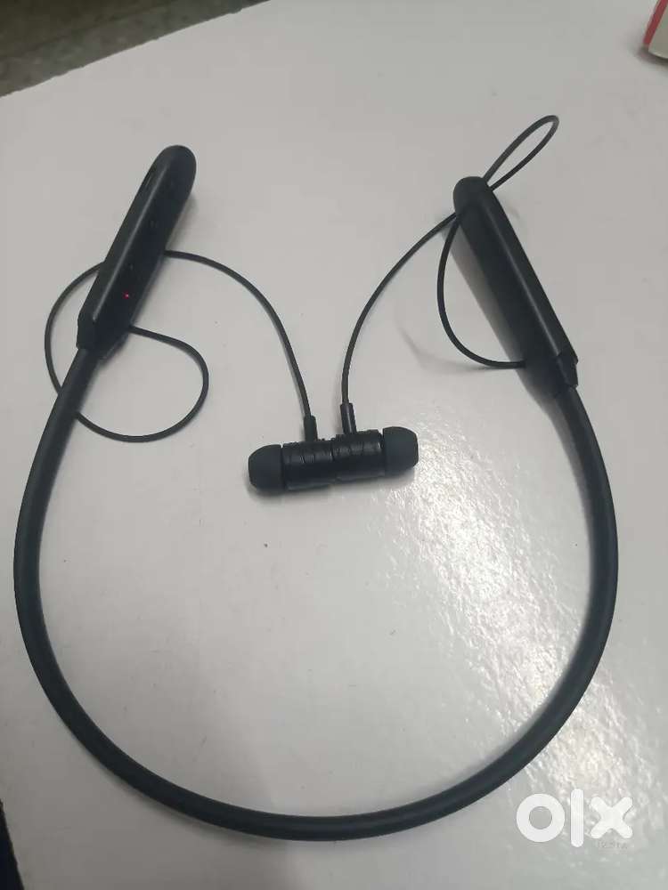 Brand New Aeylight wireless neckband