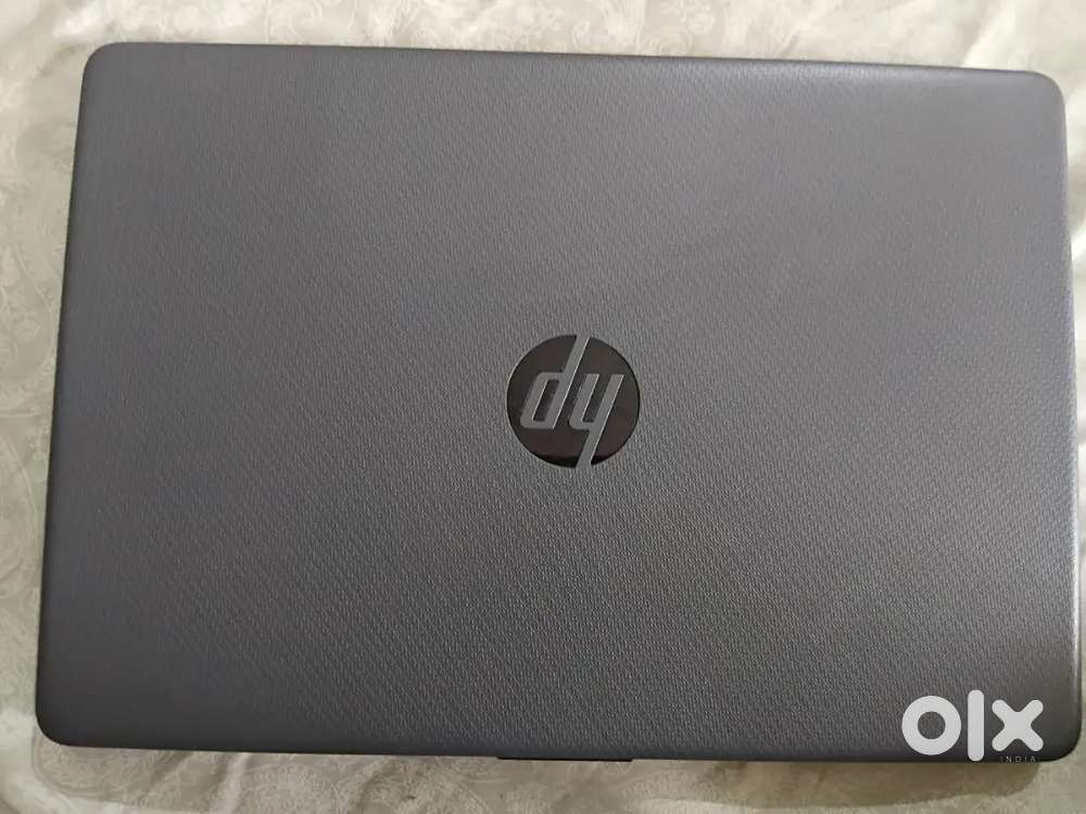 Hp core i3 11th gen 512 SSD 8 gb ram web wifi etc