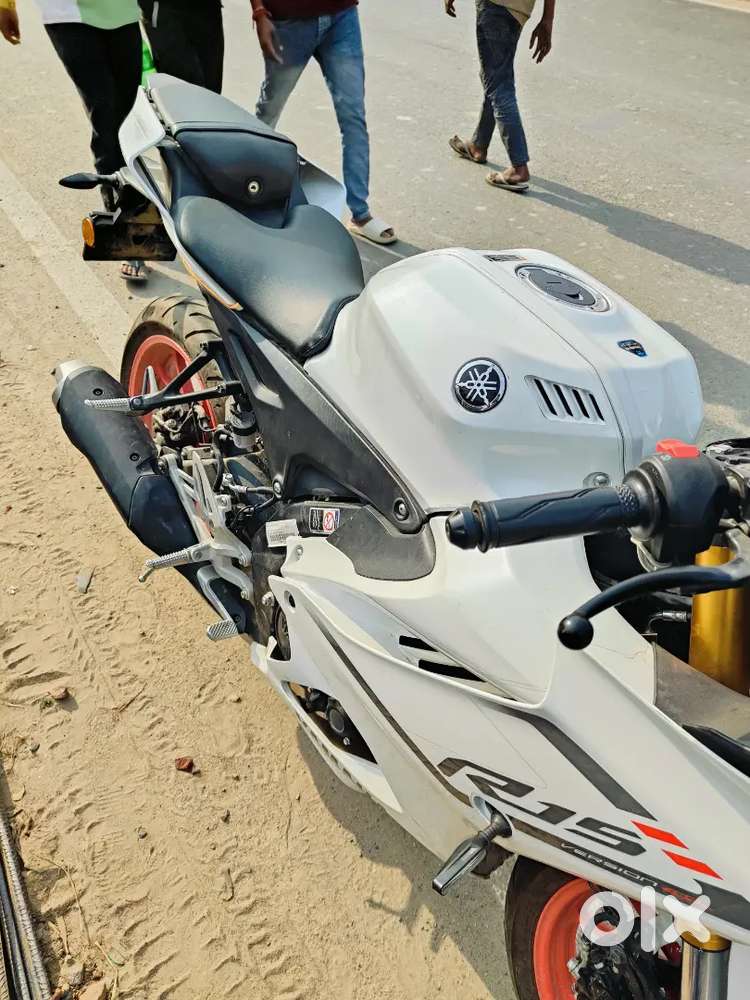 Yamaha R15 V4 brand new condition