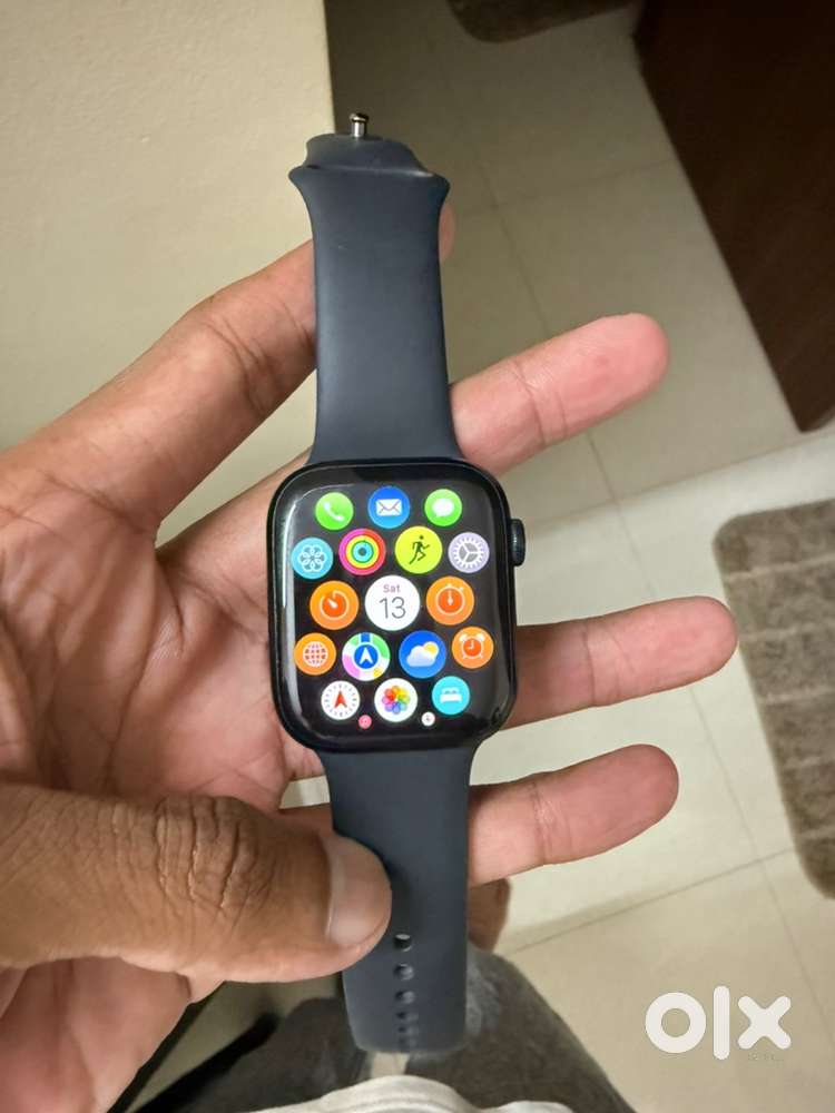 Apple iwatch series 9 - Price 37000₹