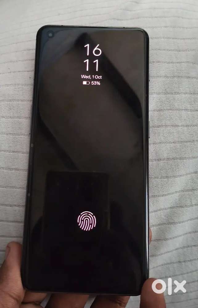 No single scratch,dent parfect condition box not available gst bill ys