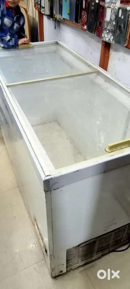 Ice cream fridge big size 400 liter