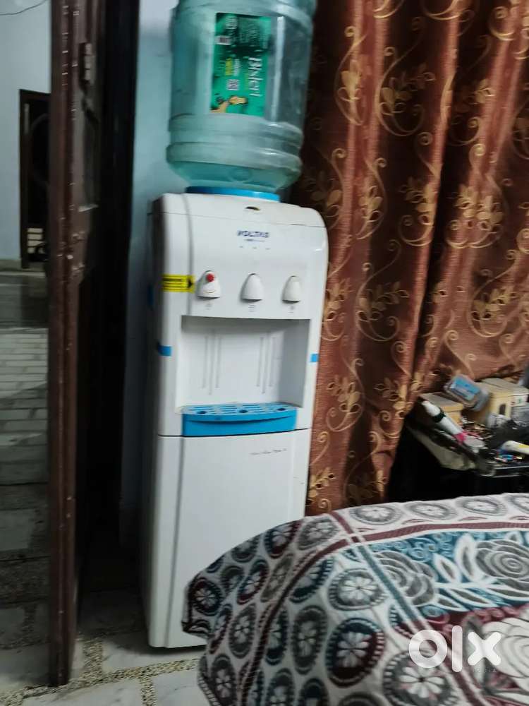 My new fridge small size hot and cold 100% okay