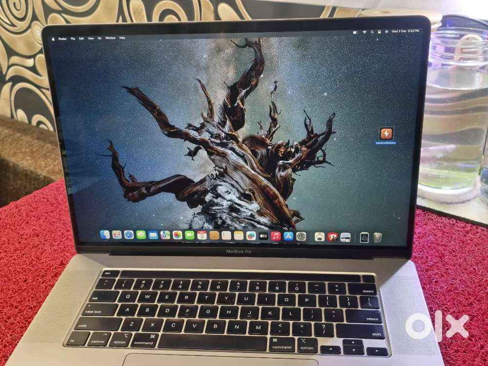 Apple Macbook Pro 2021 i7 16gb 512gb 5.5gb Graphics 16inch Retina