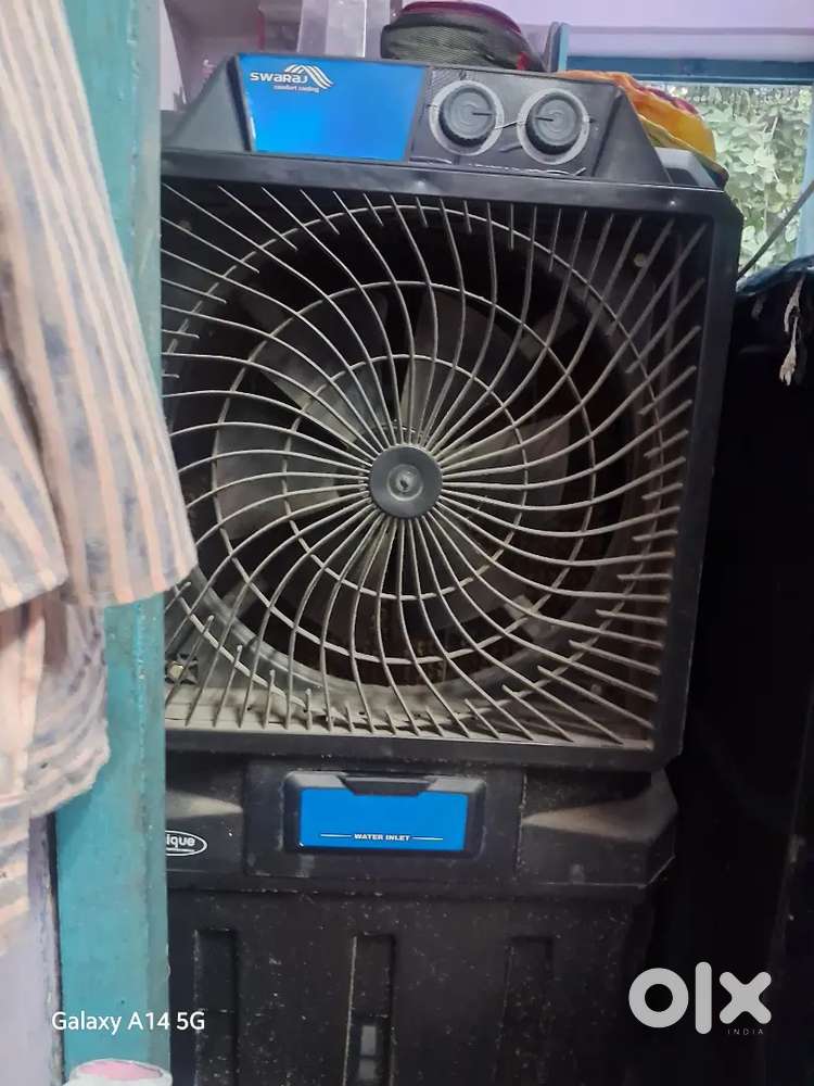 Cooler 2nd Hand With Full Work Company:-swarag