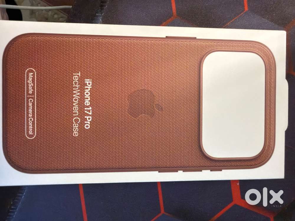 iPhone 17 pro TechWoven Case by Apple - Sienna