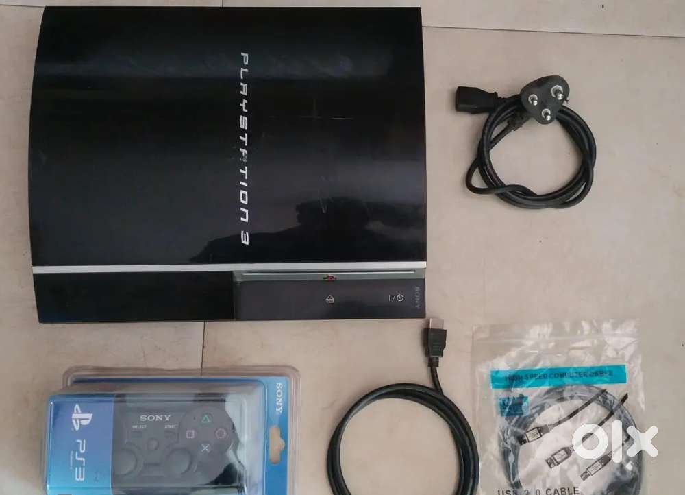 PS3 500GB console with 30 Games