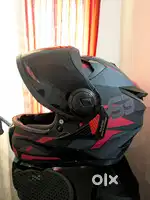 Steal This Deal! Nearly New Steelbird SBH-17 Helmet - Style + Safety!