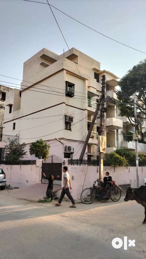 5 BHK fully furnished two floors flat on road front location for sale