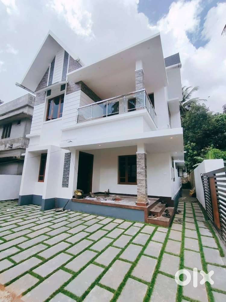 Beautiful  4bhk Villa  near Kalathode,Thrissur