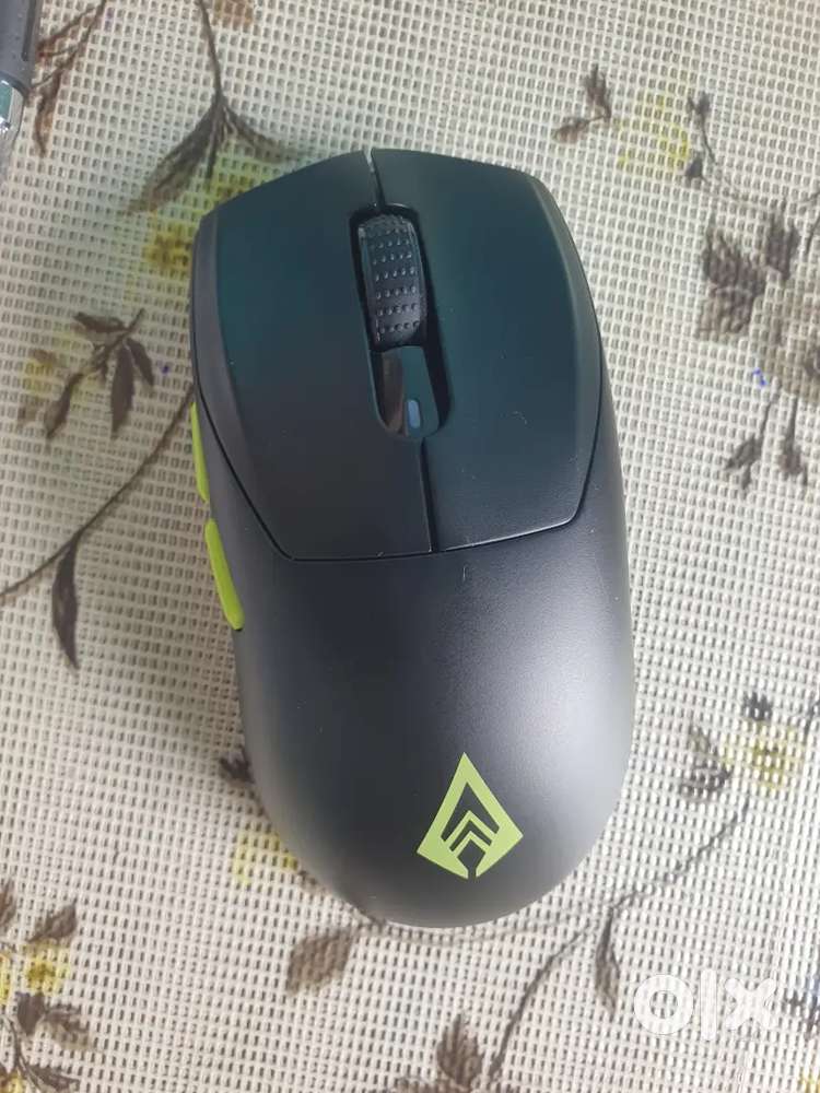 ArcherTech Recurve 600 wireless Gaming Mouse