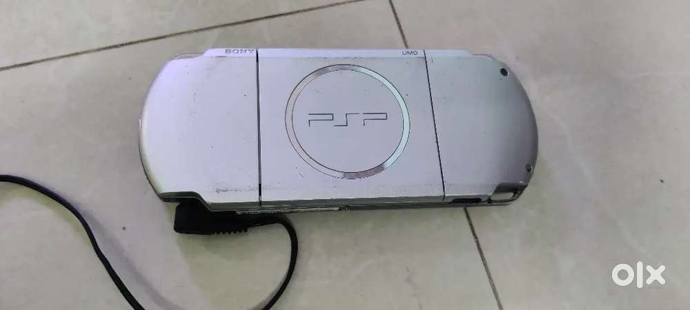 Sony Psp game and  10cds