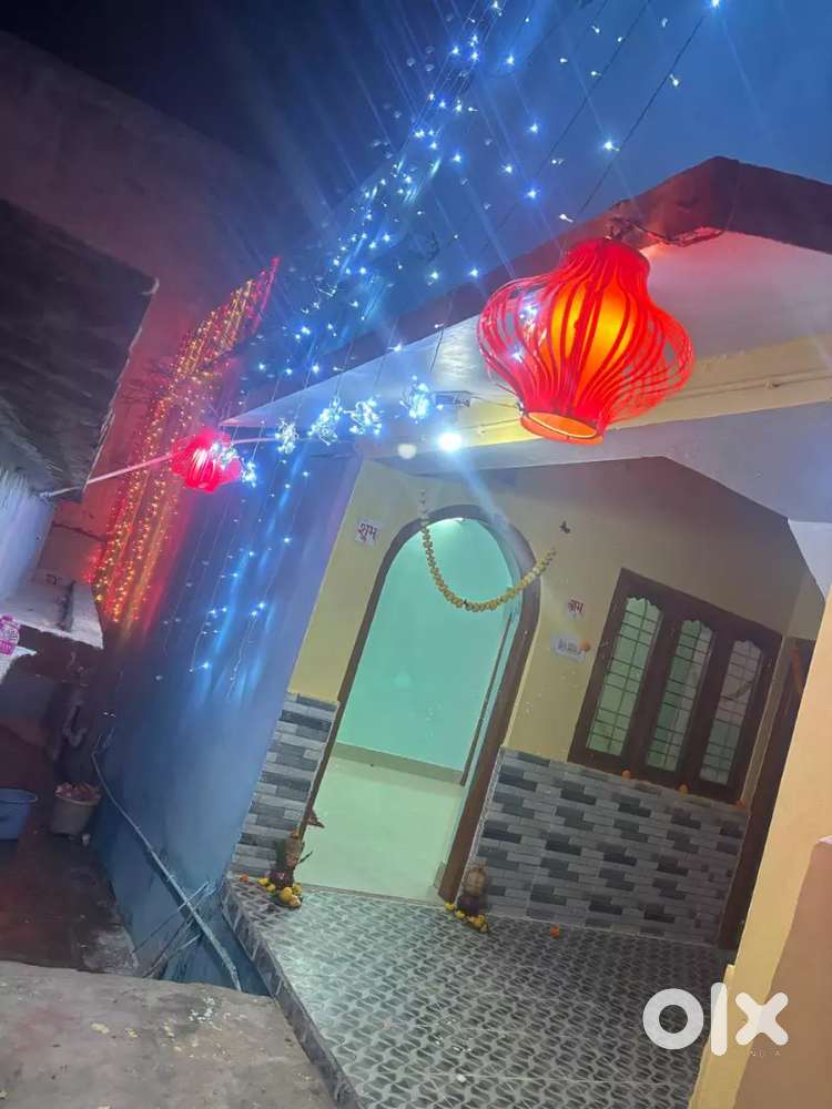 2 bhk semi furnished house for families bachelor