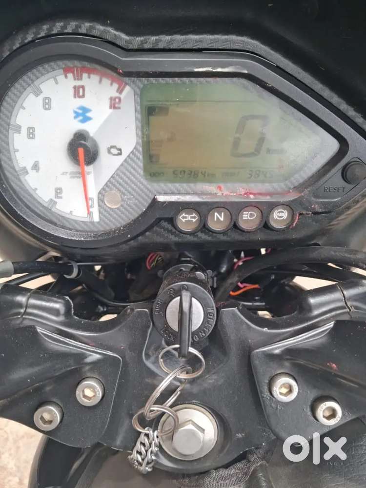 Pulser 150