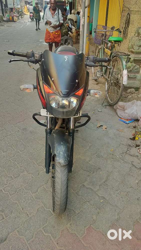 Pulsar 150