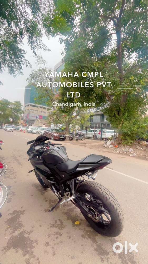Yamaha R15 v3