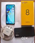 .Realme 8.