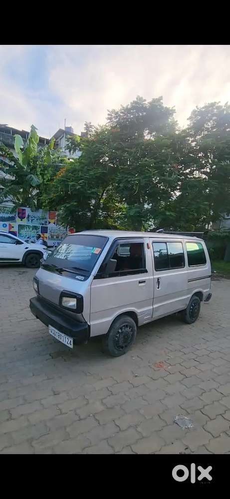 Omni van Well maintained