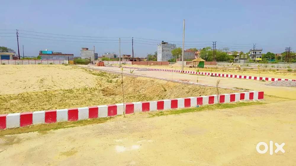 Sultanpur road jalsa resort se 5 minutes ki duri pe plot le bank loan